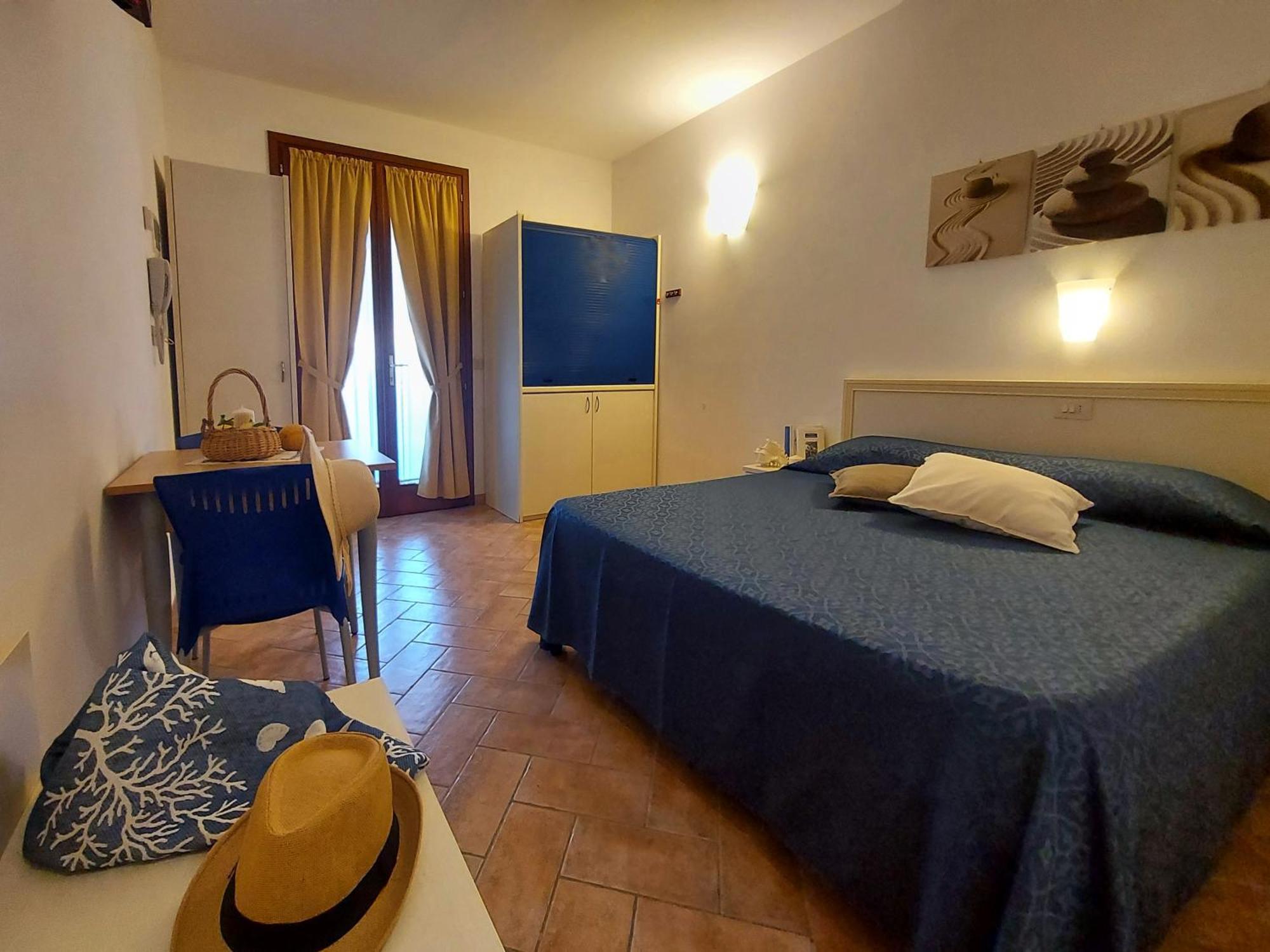 Lido Azzurro Residence Capoliveri  Habitación foto