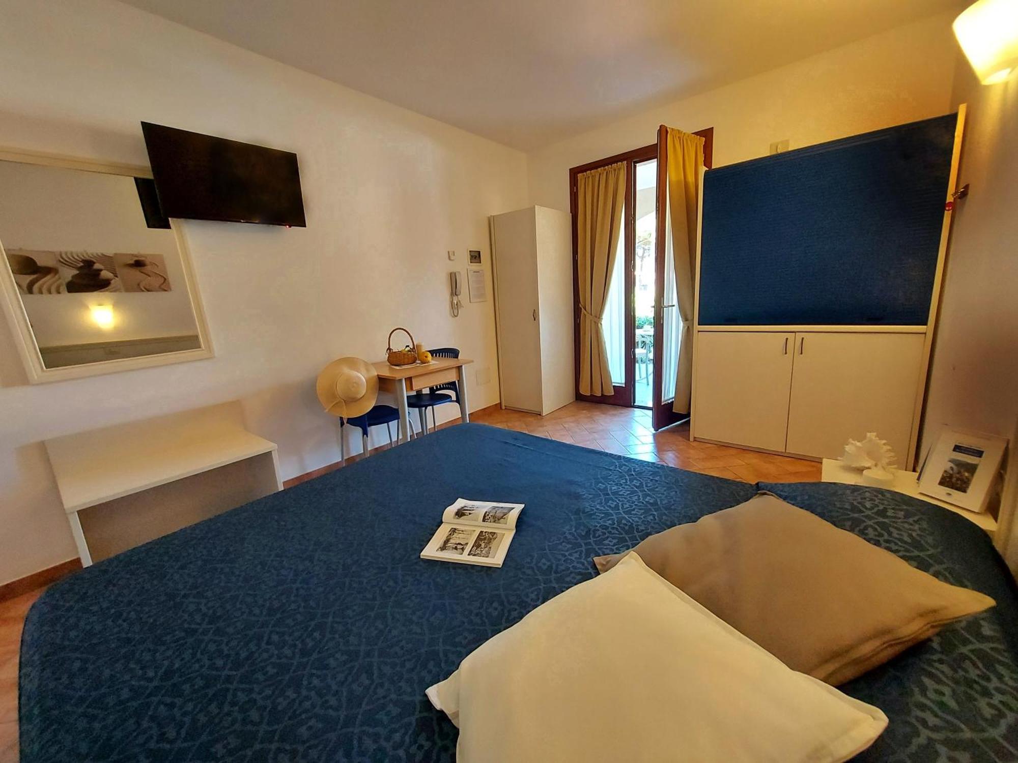Lido Azzurro Residence Capoliveri  Habitación foto
